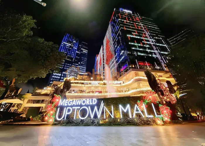 Bgc Facing Mitsukoshi Mall #upt122g Holiday home *